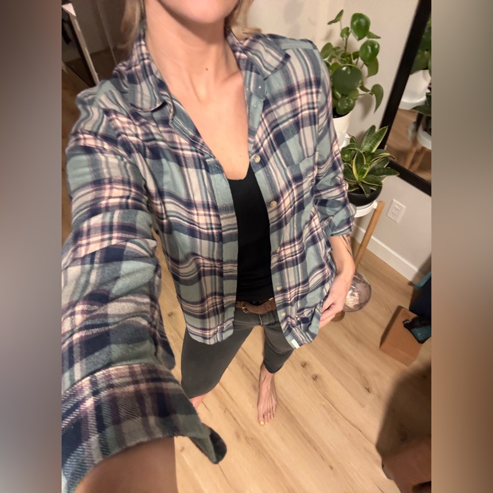American Eagle plaid, size Medium
